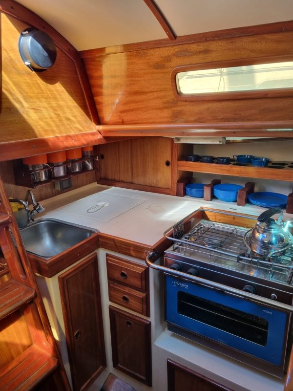 ROY 32 - Image 11