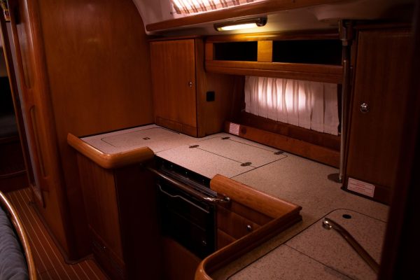 Bavaria 42’ Cruiser - Image 22