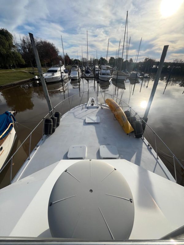 Hatteras 43´ - Image 9