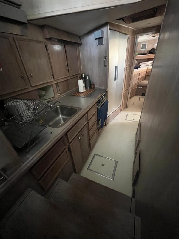 Hatteras 43´ - Image 17