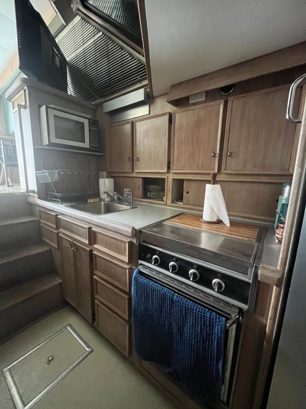 Hatteras 43´ - Image 21