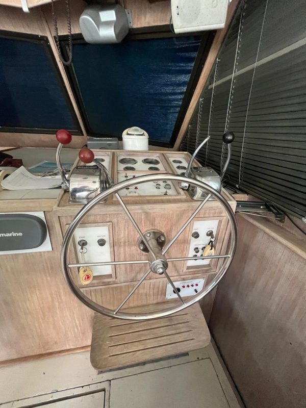Hatteras 43´ - Image 27