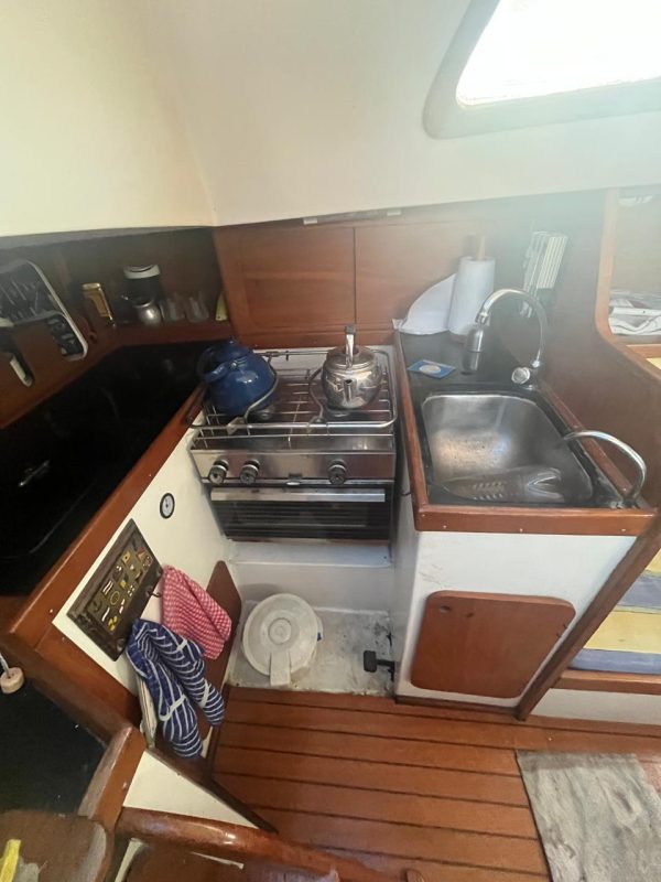 Bora Bora 315 - Image 8