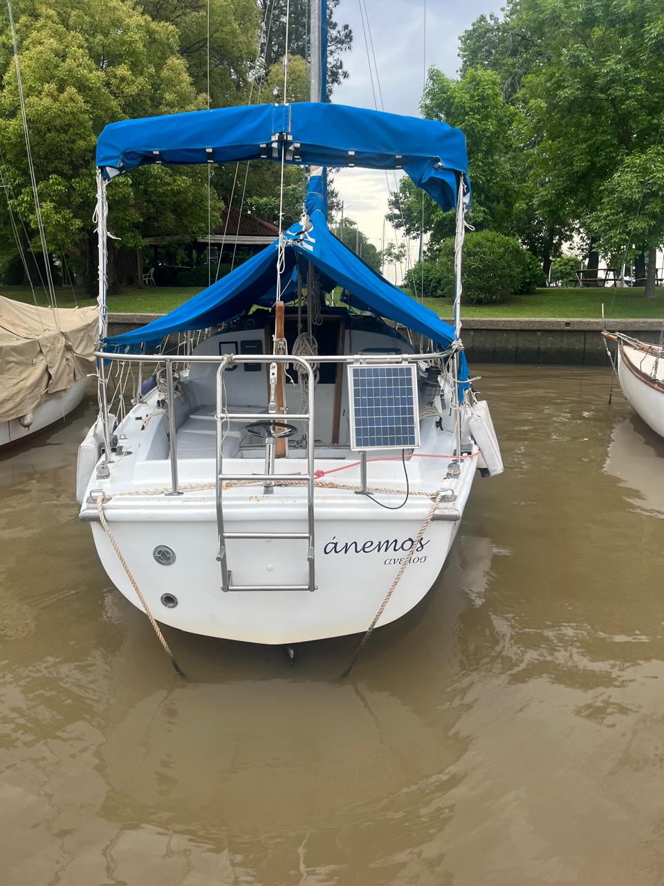 Henny 28’ - Image 4