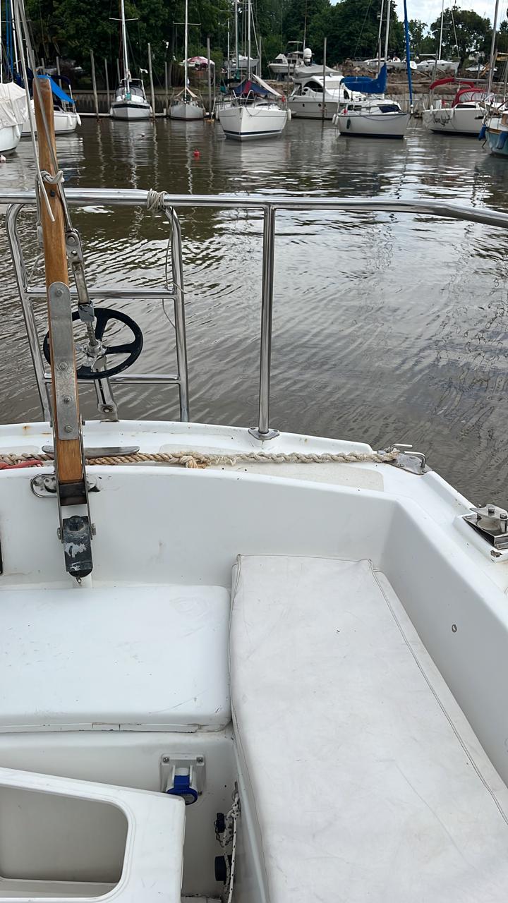 Henny 28’ - Image 22