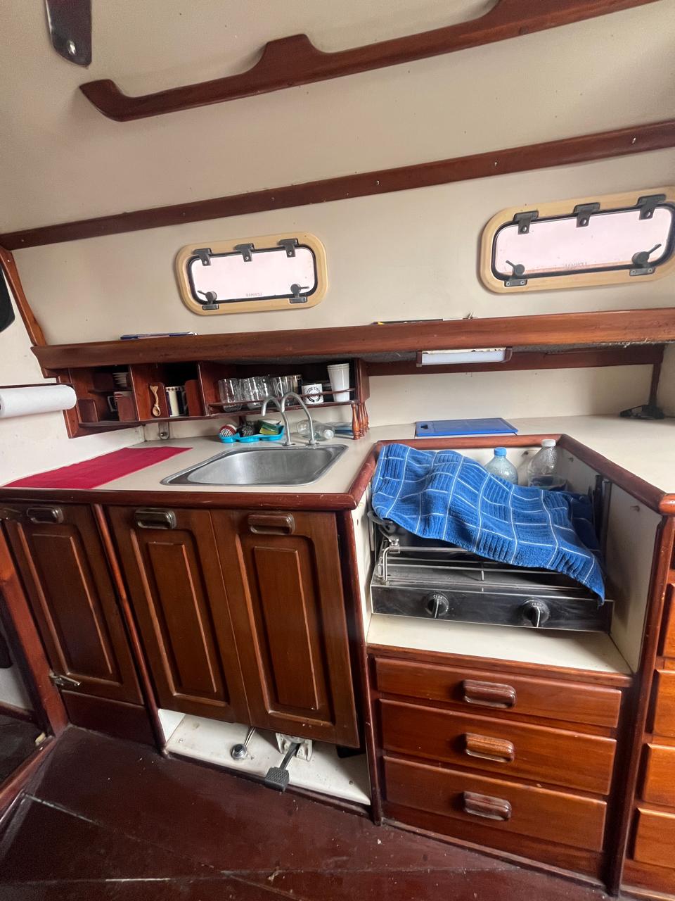 Henny 28’ - Image 25