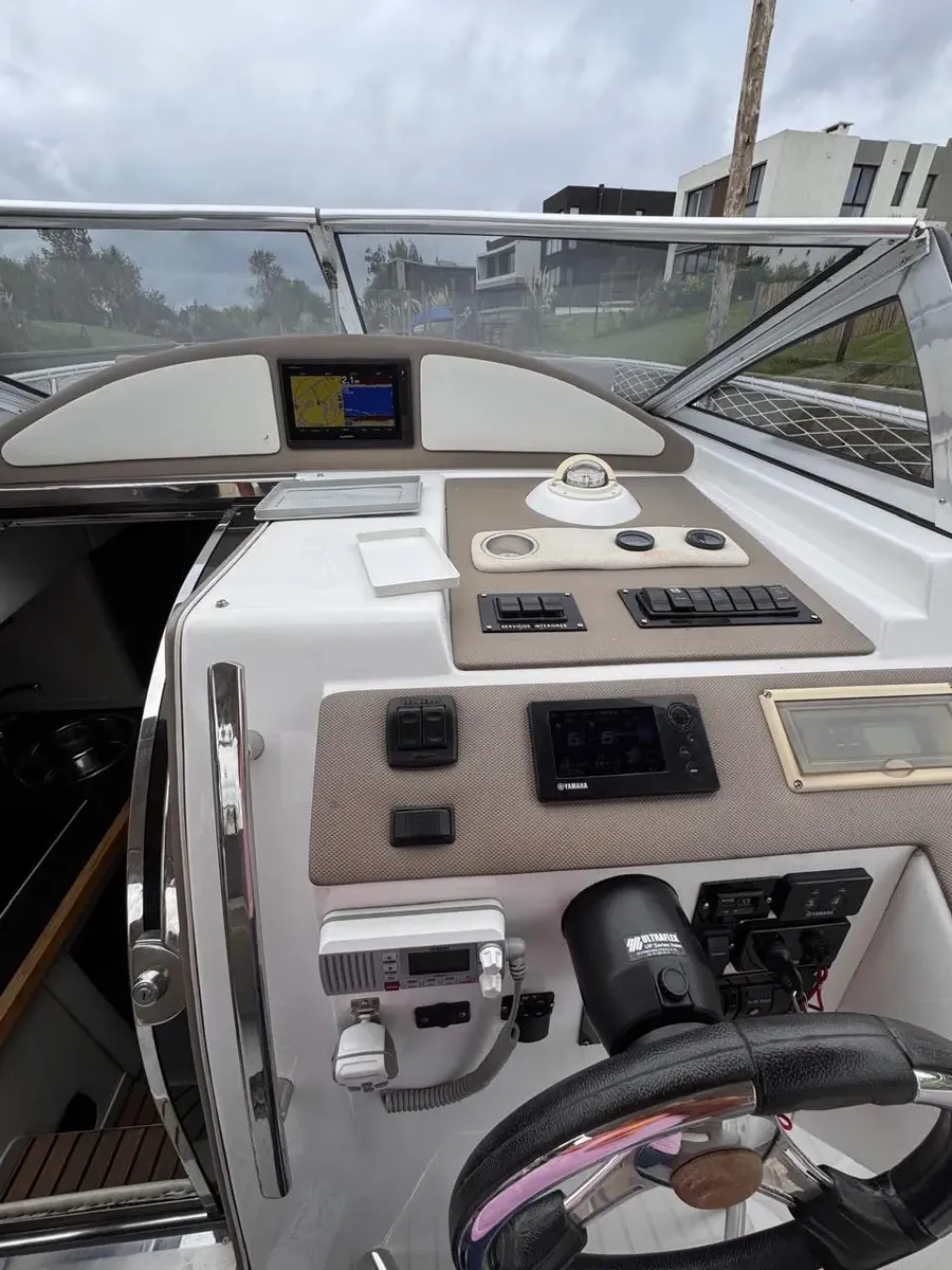Mediterranean 380 Offshore - Image 18