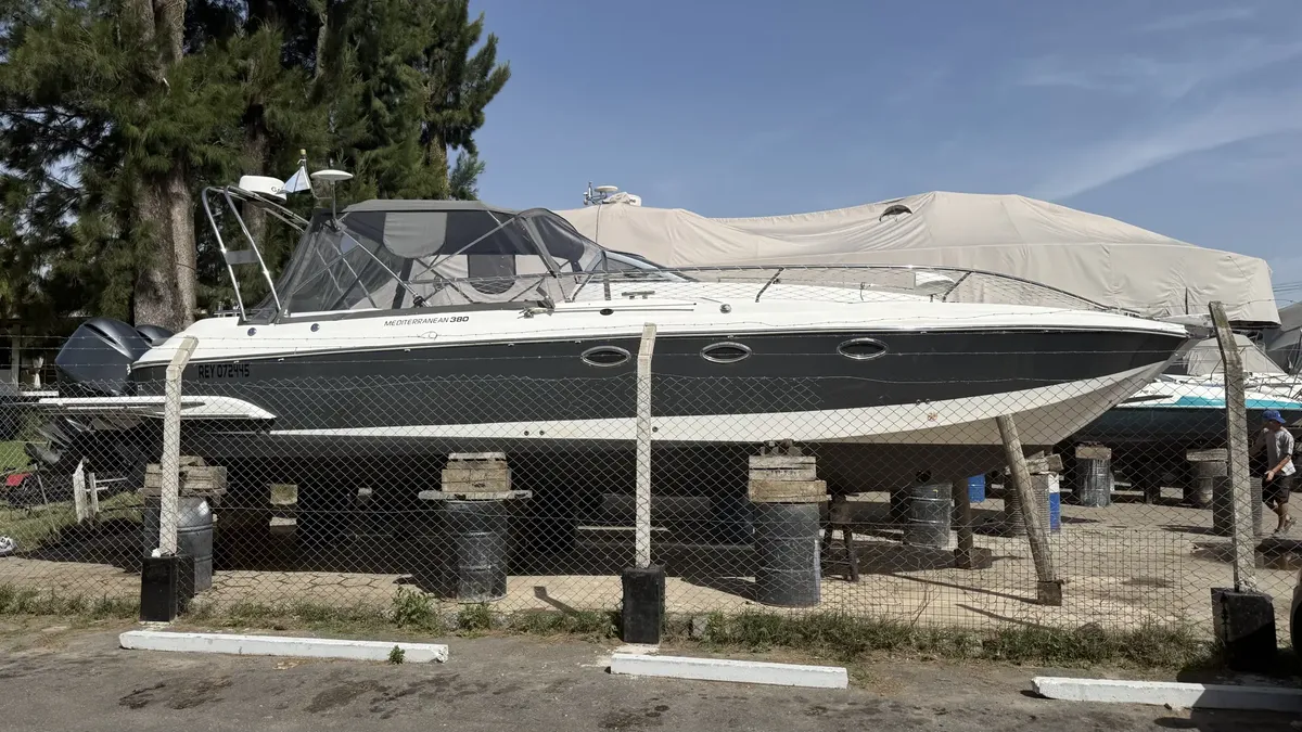 Mediterranean 380 Offshore - Image 22
