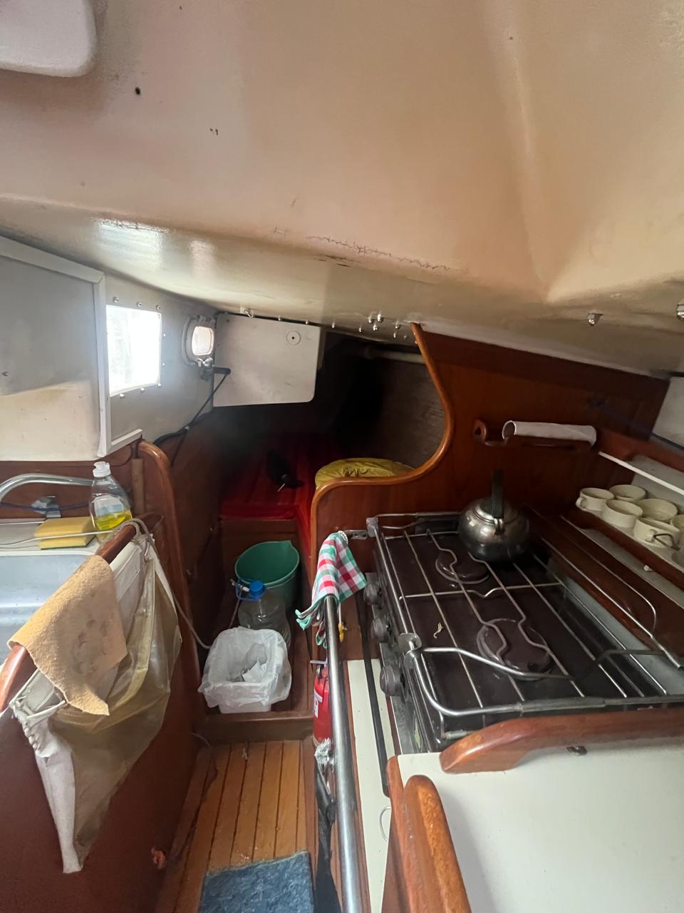 Holland 34 - Image 20